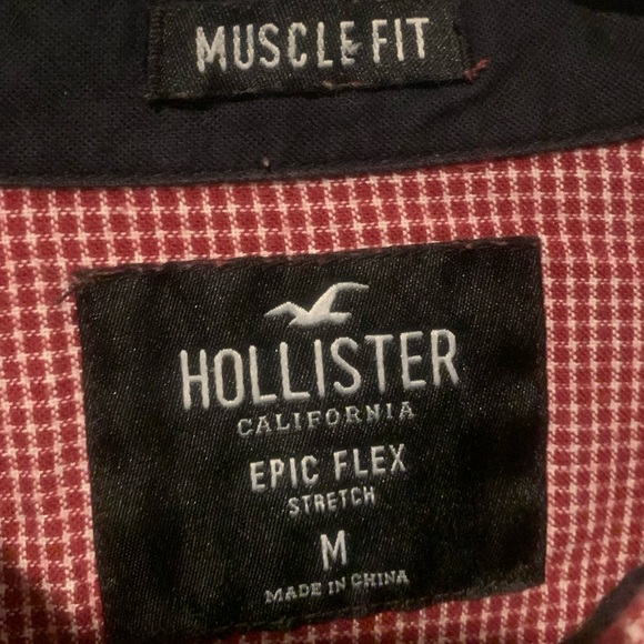 Red Hollister Button Down Shirt - Picture 2 of 3